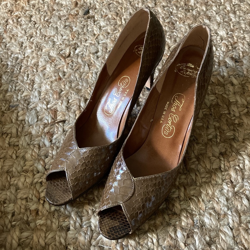 1950s Genuine Snakeskin Heels